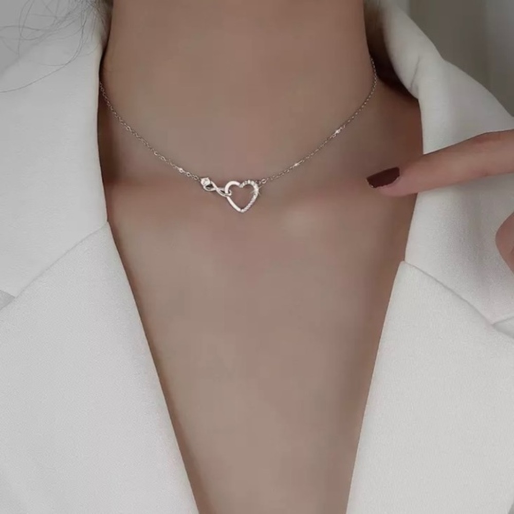 925 STERLING SILVER NECKLACE